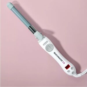 Beachwaver Dual Voltage Rotating Curling Iron